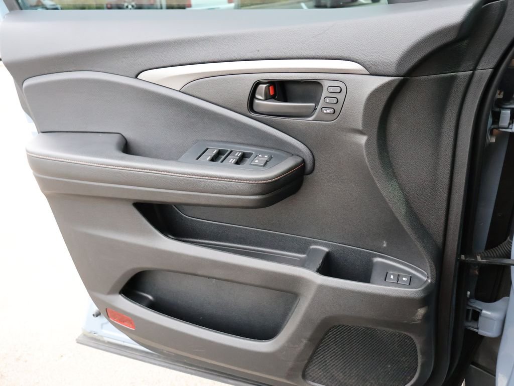 Used 2023  Honda TrailSport image 33