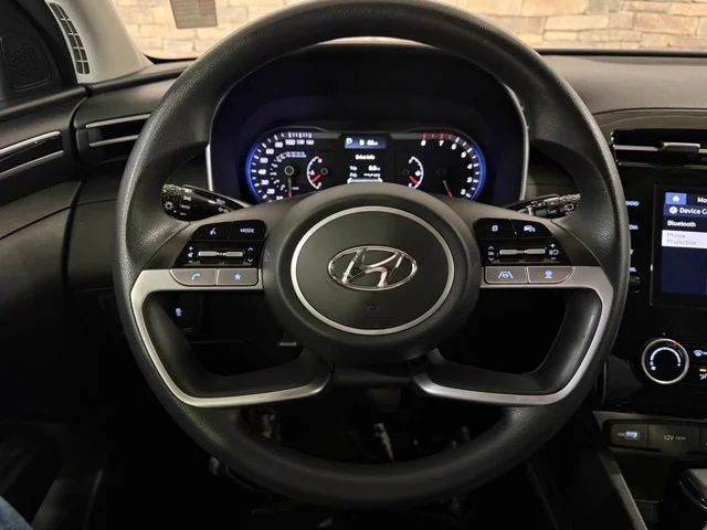 Used 2023 White Pearl Hyundai SEL image 14