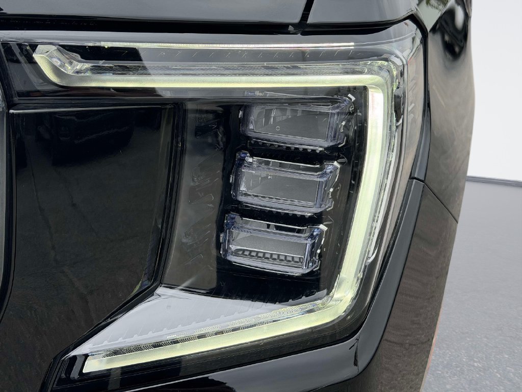 Used 2024 Black GMC Denali Ultimate image 12
