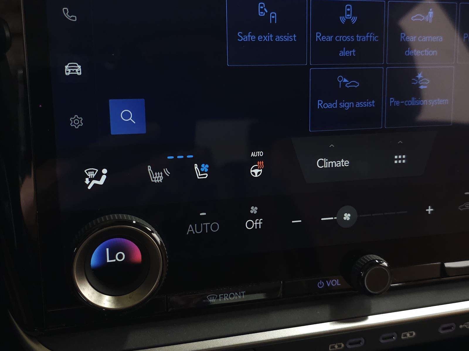 Certified Used 2023 Caviar Lexus PREMIUM image 31