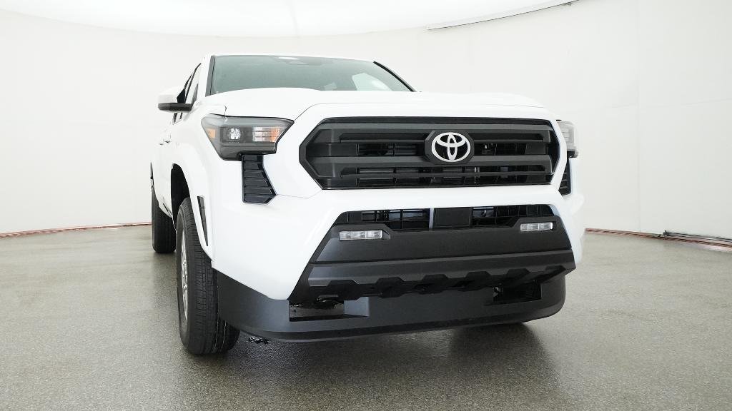 New 2026 Ice Cap Toyota SR5 image 7