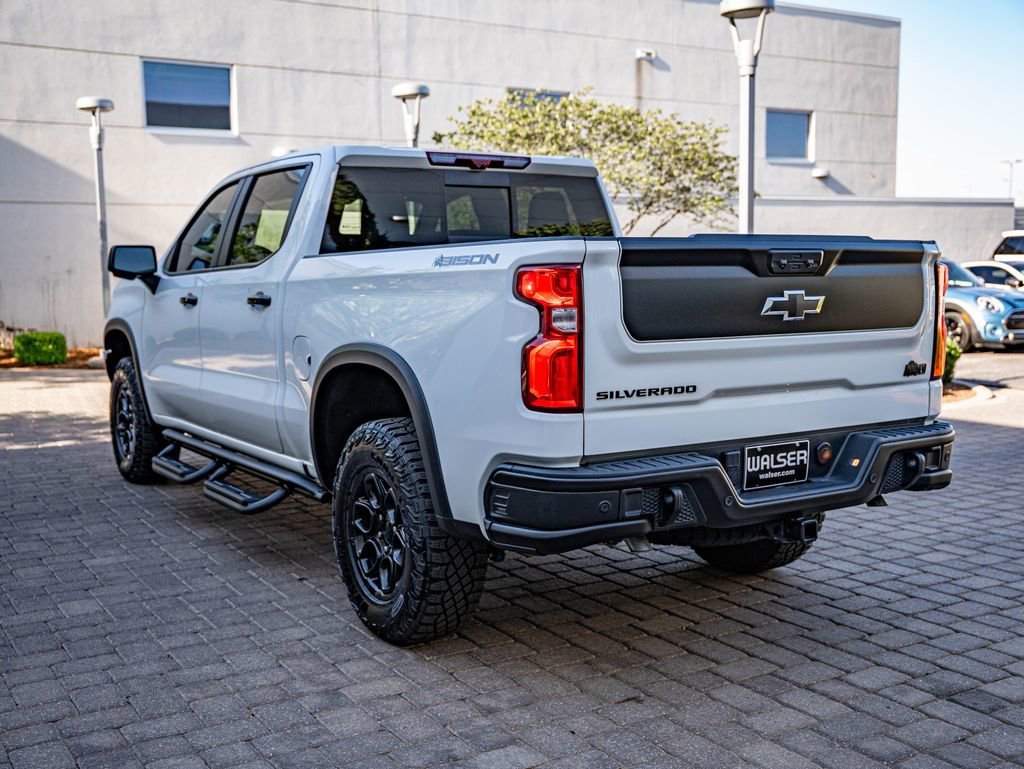 Used 2024 Summit White Chevrolet ZR2 image 7