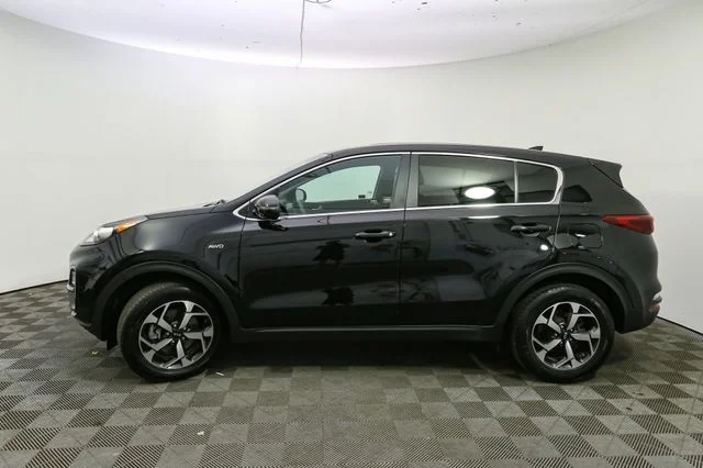 Used 2021 Red Kia LX image 6
