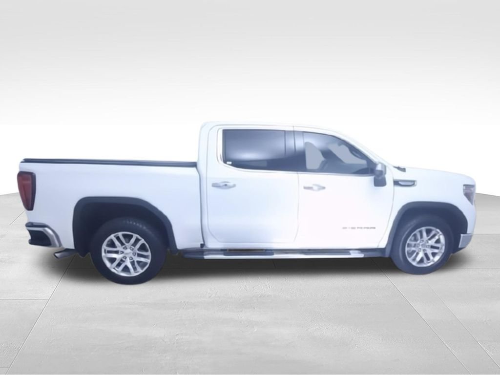 Used 2021 White GMC SLT image 2