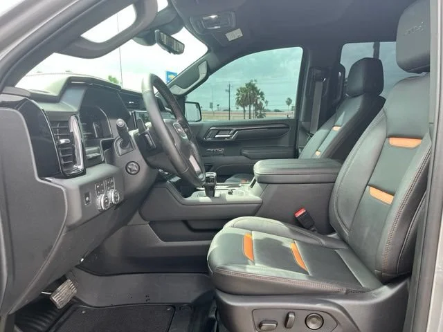 Used 2026 Sterling Metallic GMC AT4 image 11