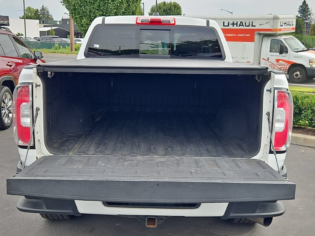 Used 2018 Summit White GMC Denali image 24