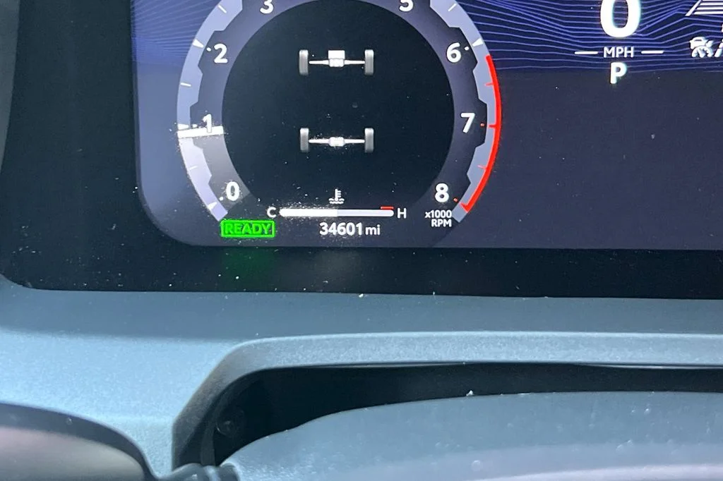 Certified Used 2025  Toyota Limited image 30