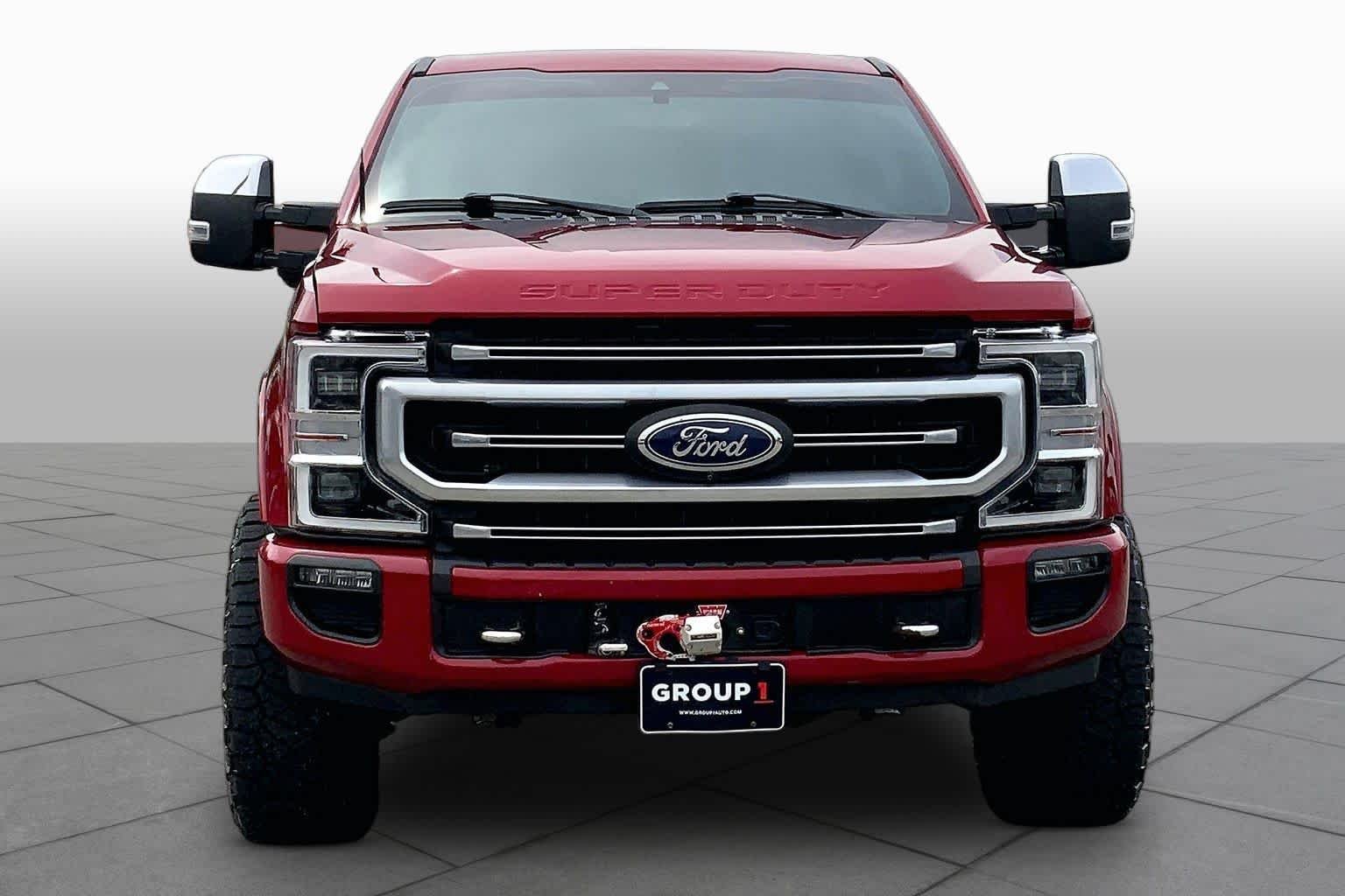 Used 2022 Rapid Red Metallic Tinted Clearcoat Ford F-250 Pickup Platinum image 4