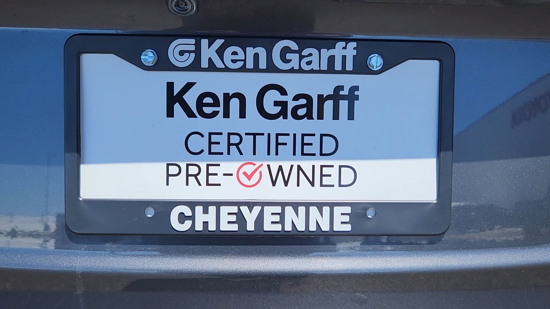Used 2025 Magnetite Gray Metallic Subaru Premium image 22