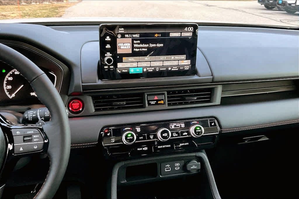 2025 Honda Pilot — photo 12