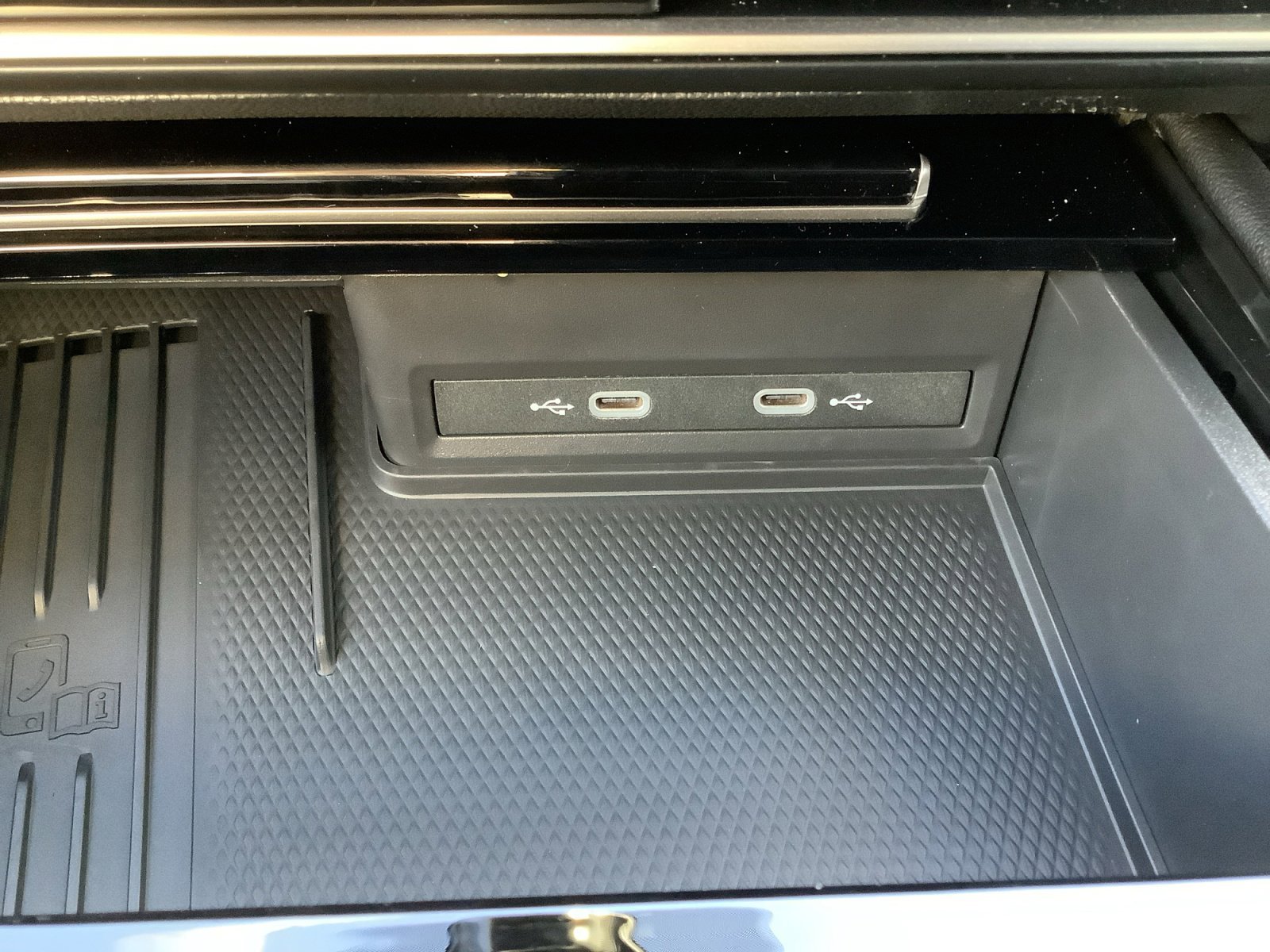 New 2026 Pure Gray Volkswagen 2.0T SEL image 21