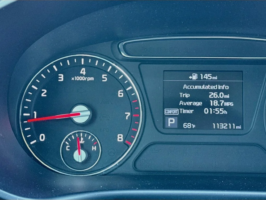 Used 2019 Black Kia L image 14