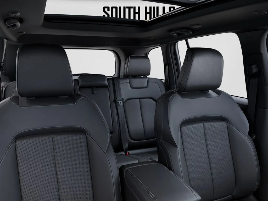 New 2026 Steel Blue Exterior Paint Jeep Limited Reserve image 26