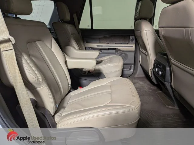 Used 2018 White Ford Limited image 53