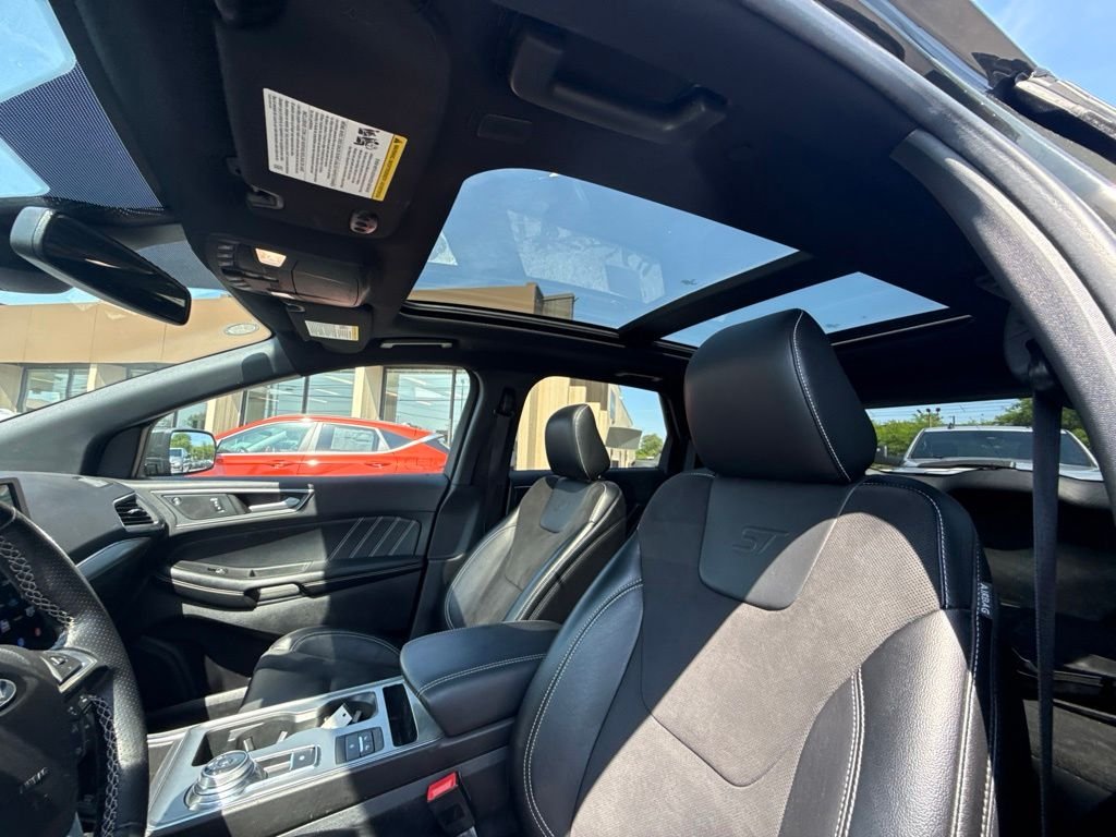 2022 Ford Edge ST - Photo 25