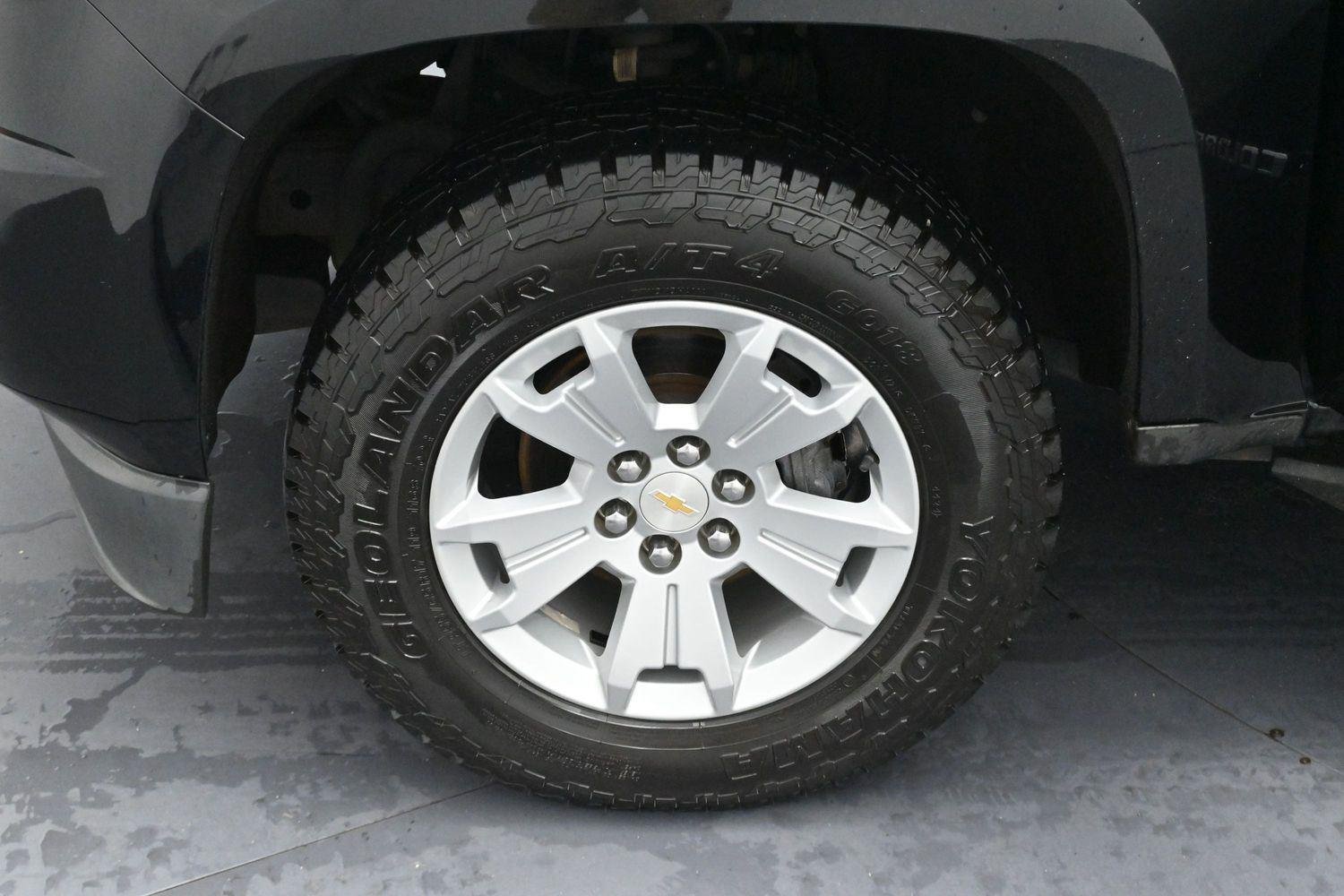 Used 2016 Black Chevrolet 2WD LT image 30