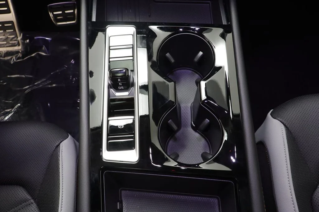 New 2026 Opal White Volkswagen 2.0T Peak Edition image 13