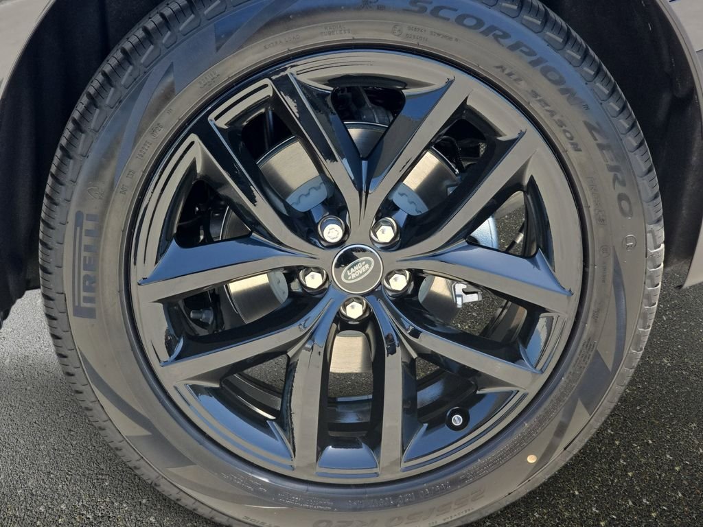 New 2026 Carpathian Grey Land Rover S image 34