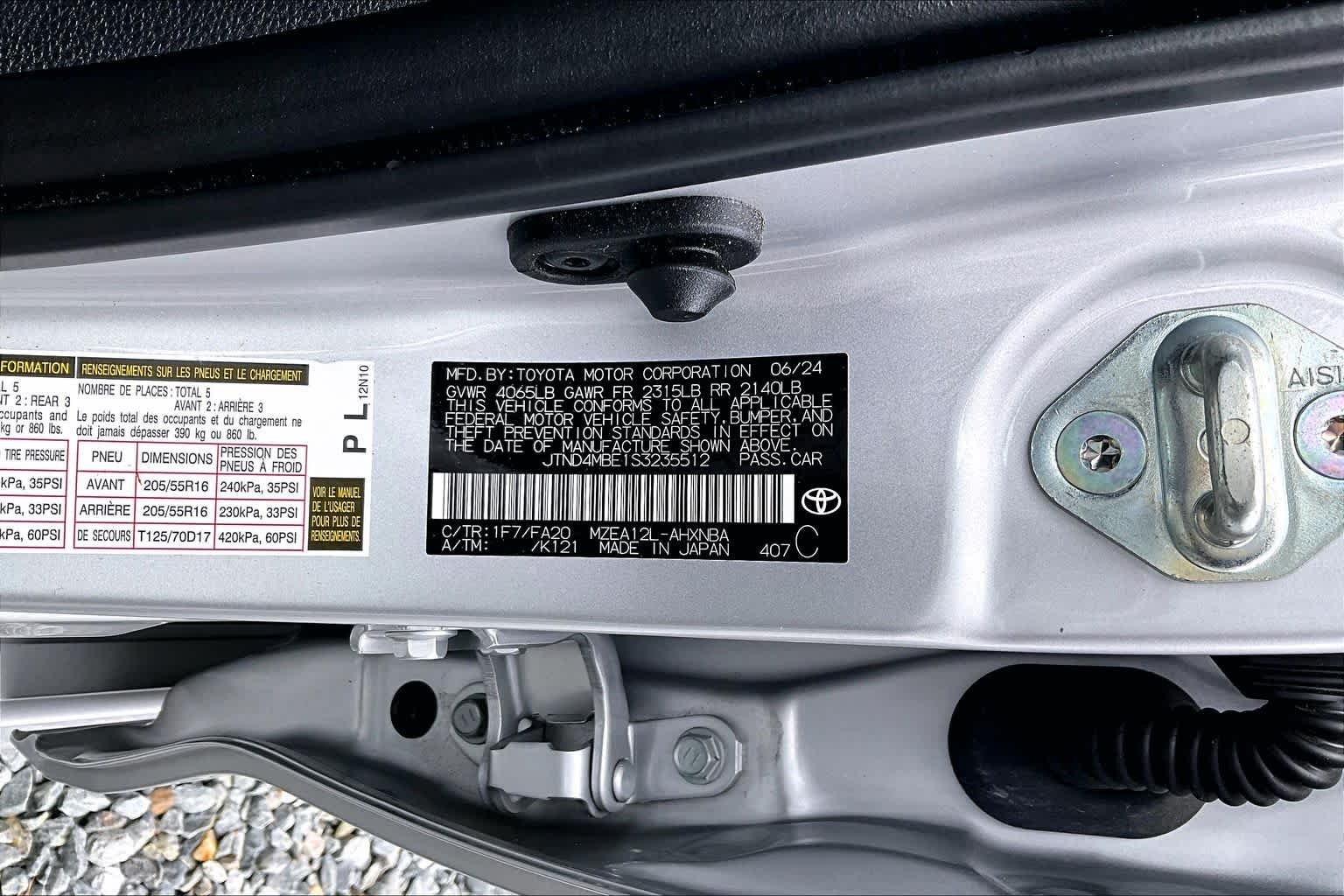 Used 2025 Classic Silver Metallic Toyota SE image 37