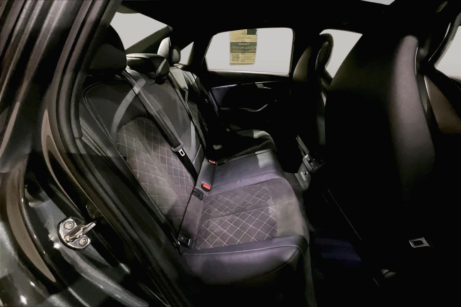 Used 2018 GRAY Audi Premium Plus image 19