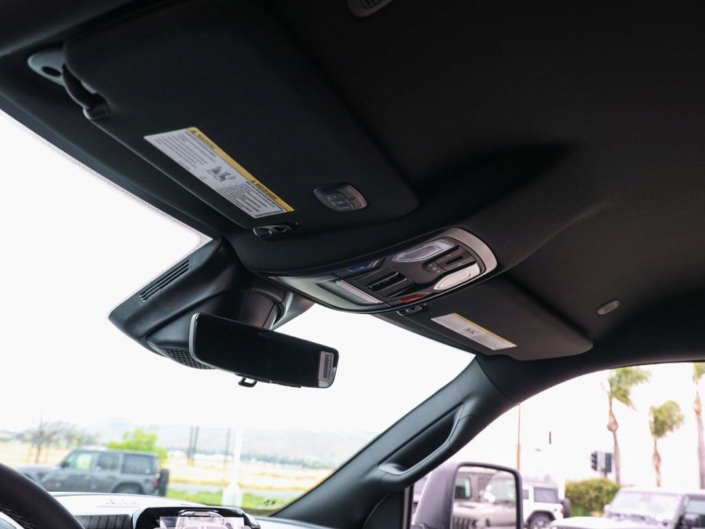 New 2026 Bright White Clear-Coat Exterior Paint RAM Big Horn Night Edition image 12