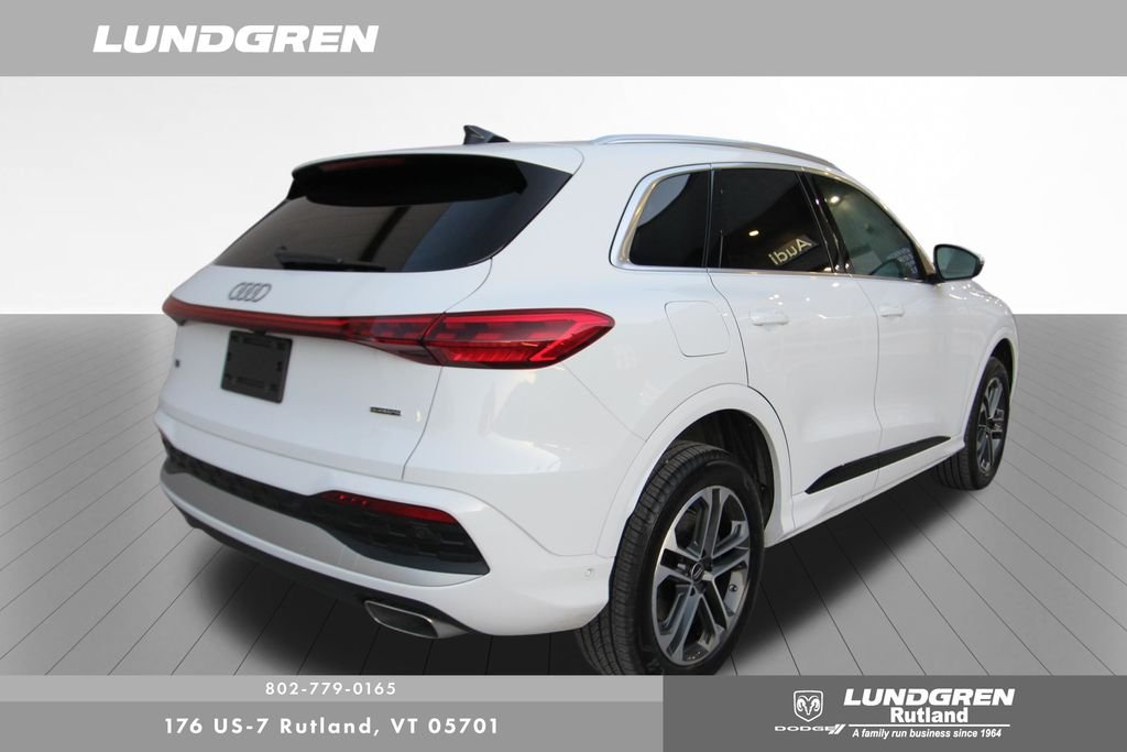 Used 2025 White Audi 2.0T Premium image 26