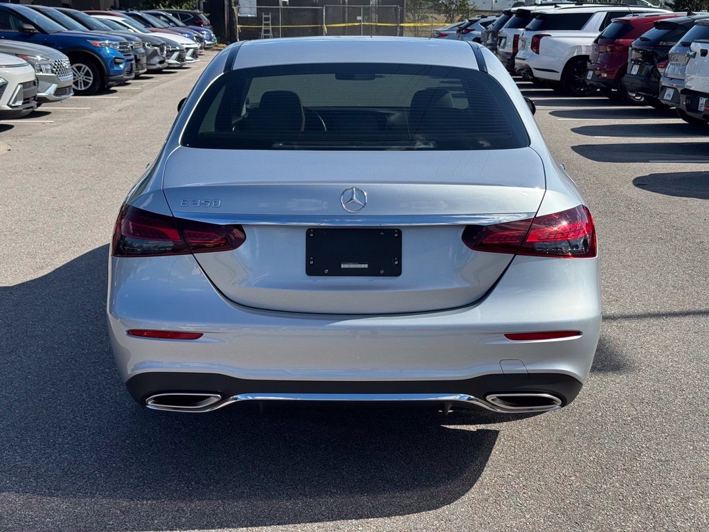 2022 Mercedes-Benz E-Class E350 - Photo 12