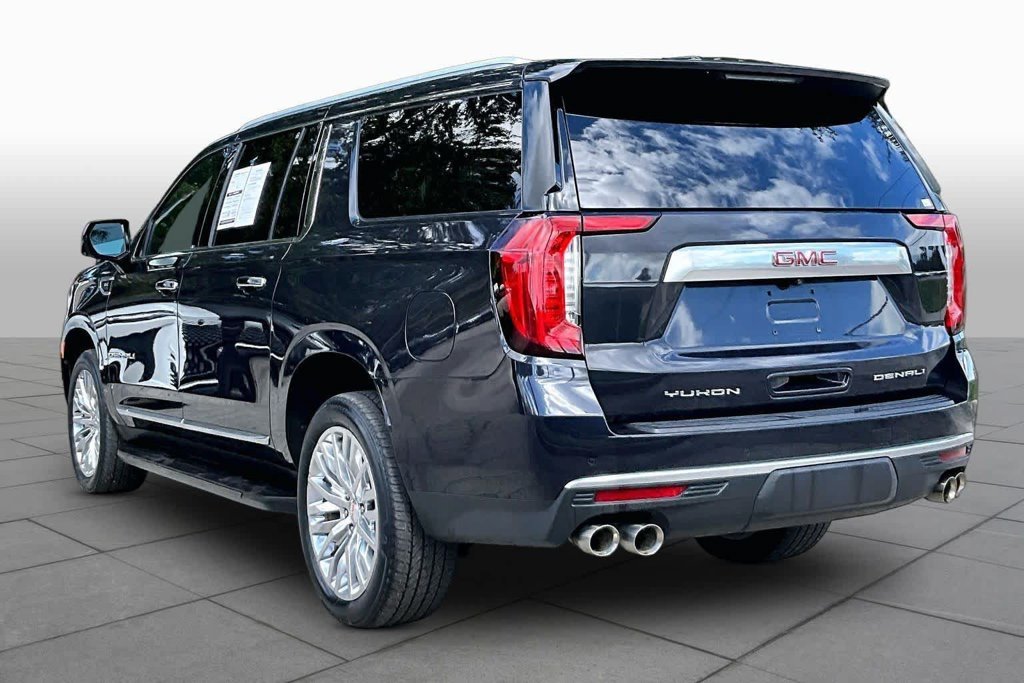 Used 2023 Silver GMC Denali image 12