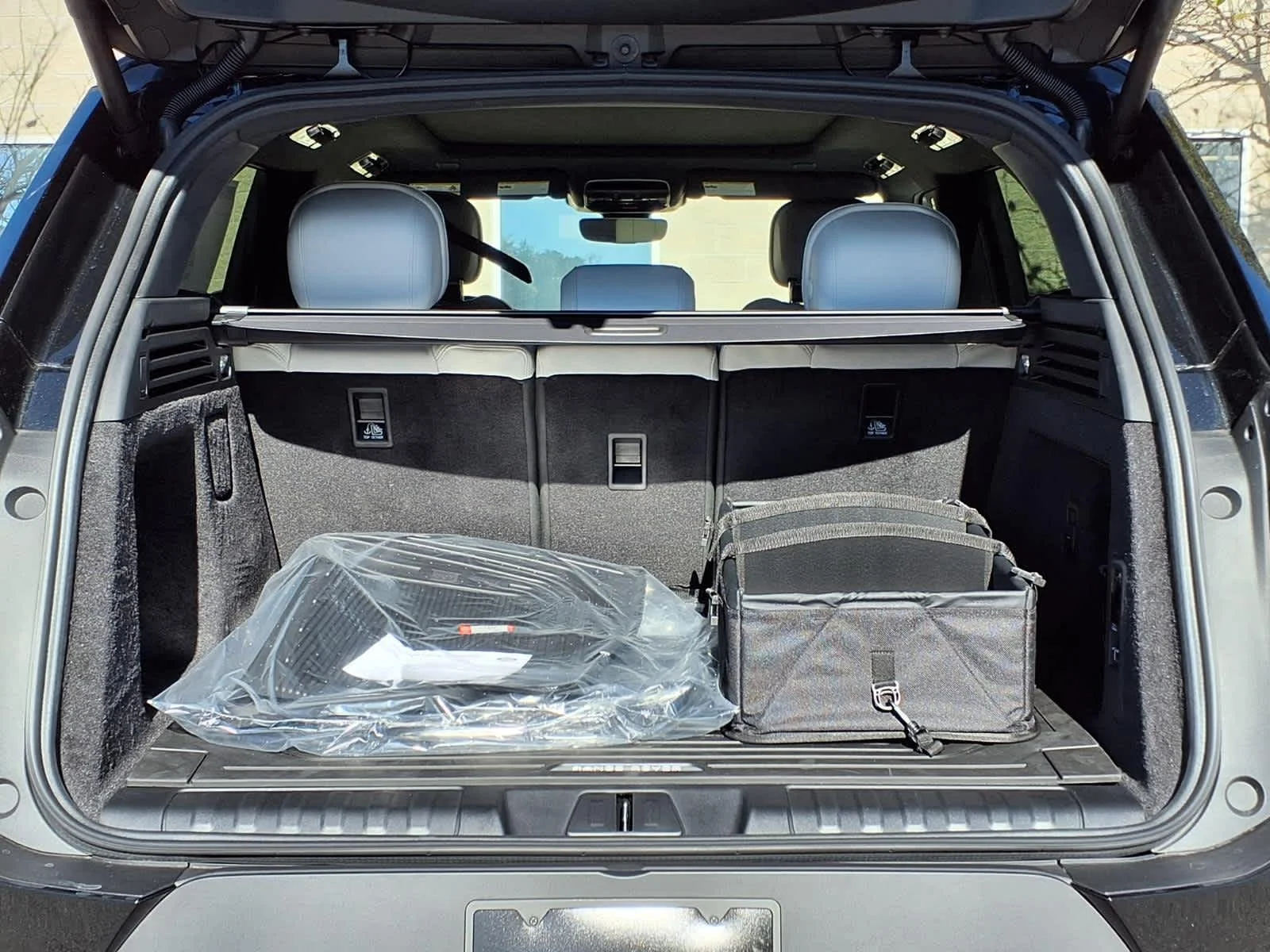 2026 Land Rover Range Rover Sport SE - Photo 20