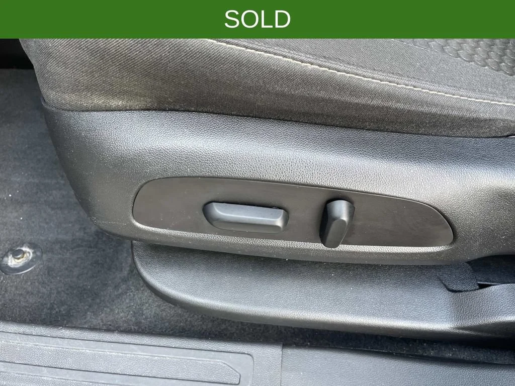 Used 2019 QUICKSILVER METALLIC GMC SLE image 20