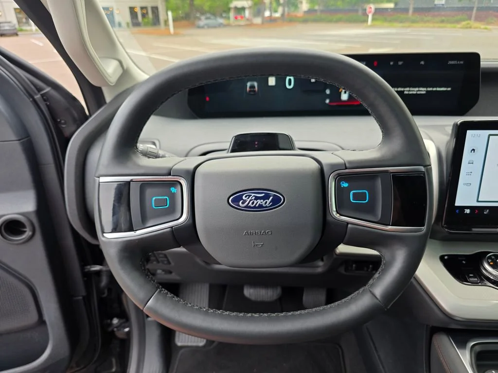 Used 2025  Ford Active image 23