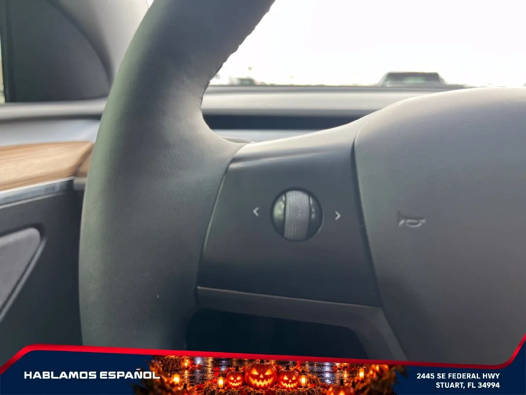 Used 2024  Tesla RWD *Ltd Avail* image 24