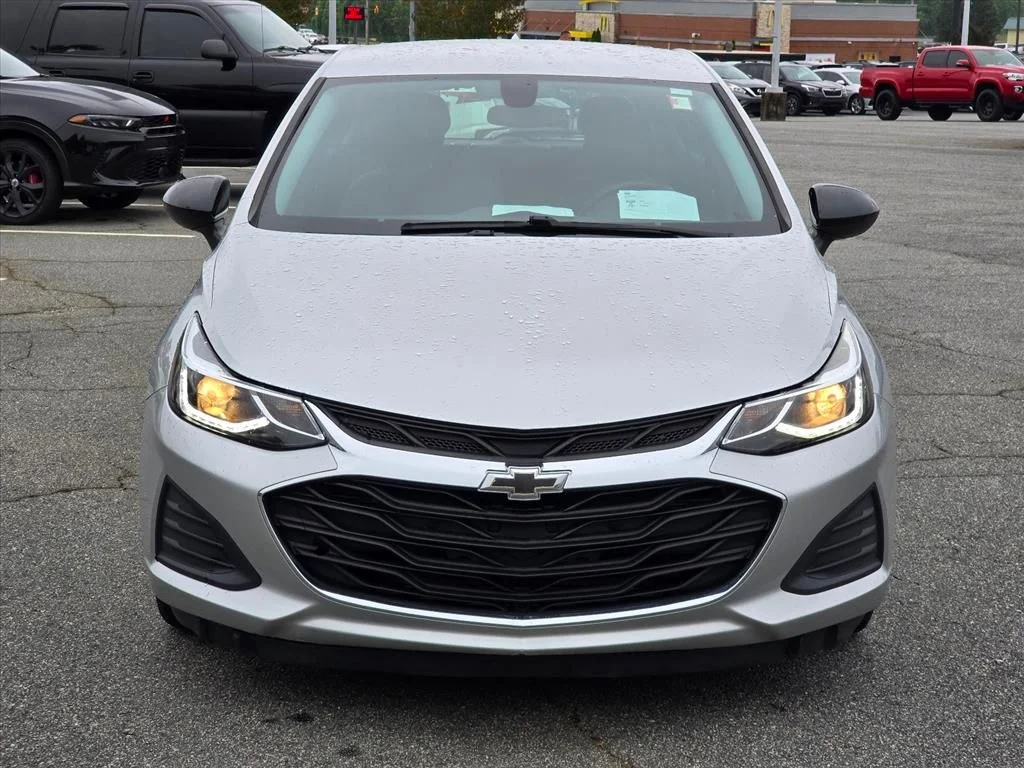 Used 2019 Silver Chevrolet LT image 22