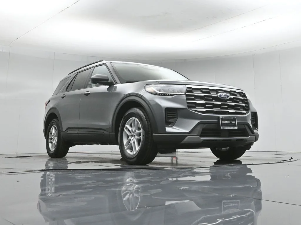 New 2026 Gray Ford Active image 46