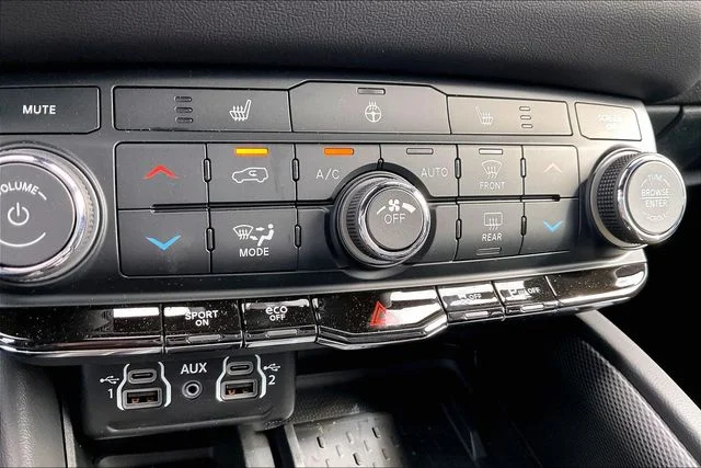 New 2026 Vapor Gray Exterior Paint Dodge GT HEMI V8 image 22