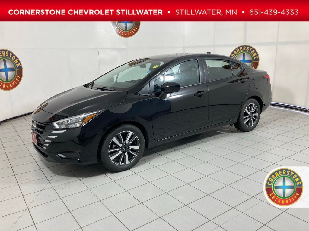 2025 Nissan Versa 1.6 SV CVT's photo