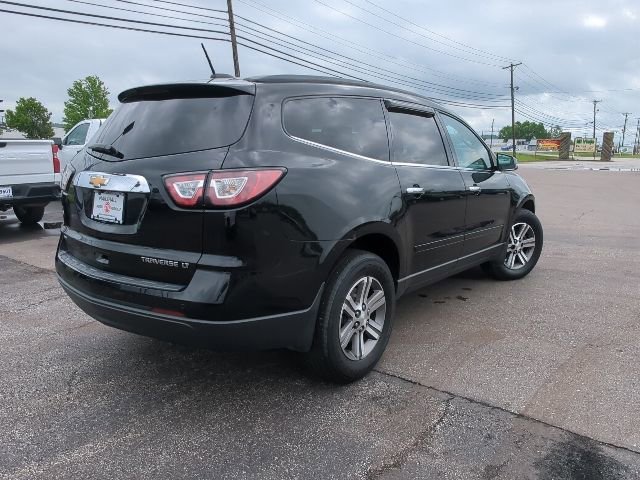 Used 2016 MOSAIC BLACK METALLIC Chevrolet LT image 27