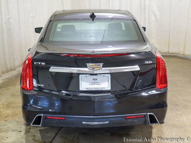 Used 2017 STELLAR BLACK METALLIC Cadillac Luxury AWD image 8