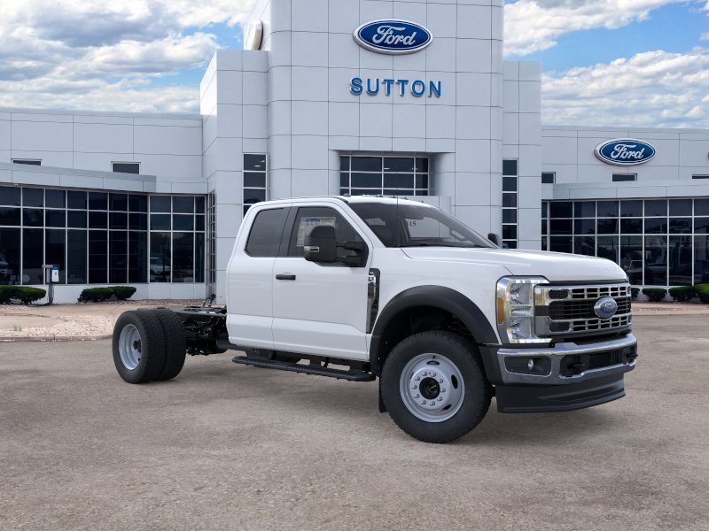 New 2026 Oxford White Ford F-450® XL image 41