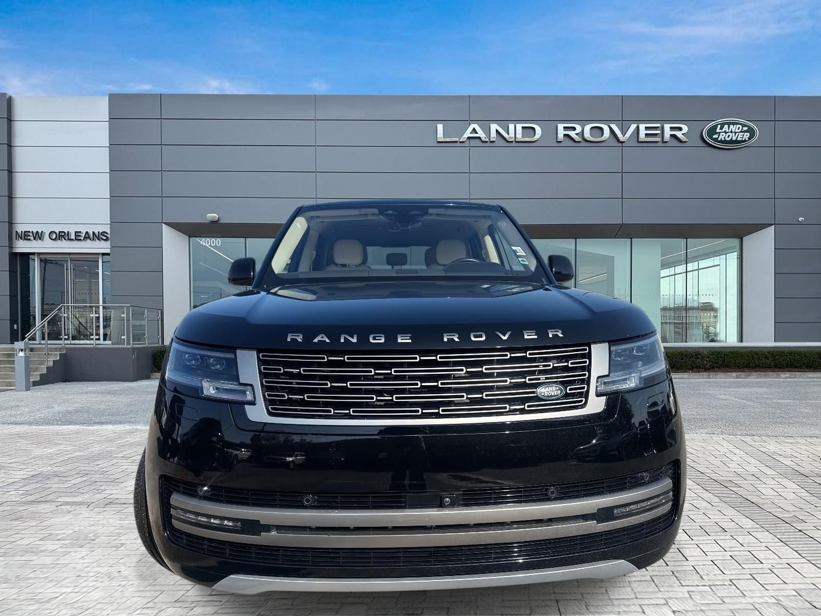 2023 Land Rover Range Rover SE - Photo 4