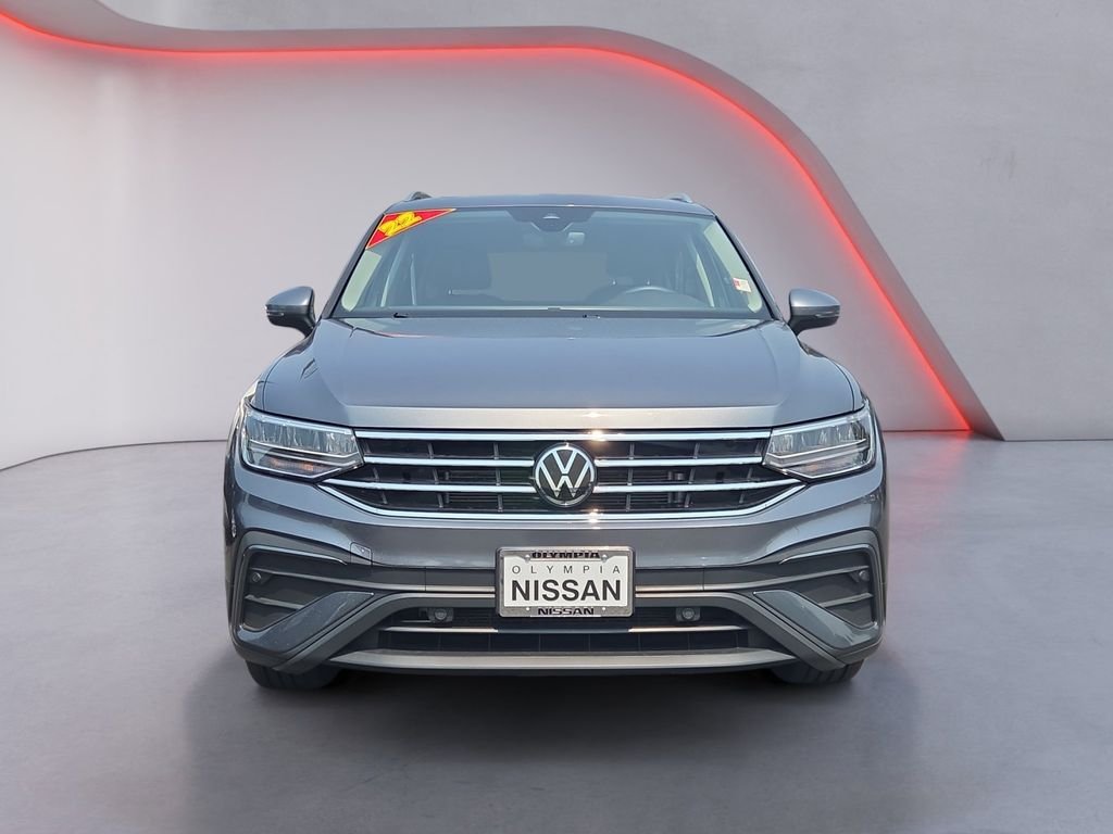 Used 2022 Gray Volkswagen 2.0T SE image 9