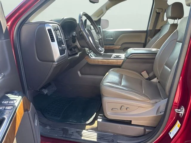 Used 2018 Red GMC SLT image 13