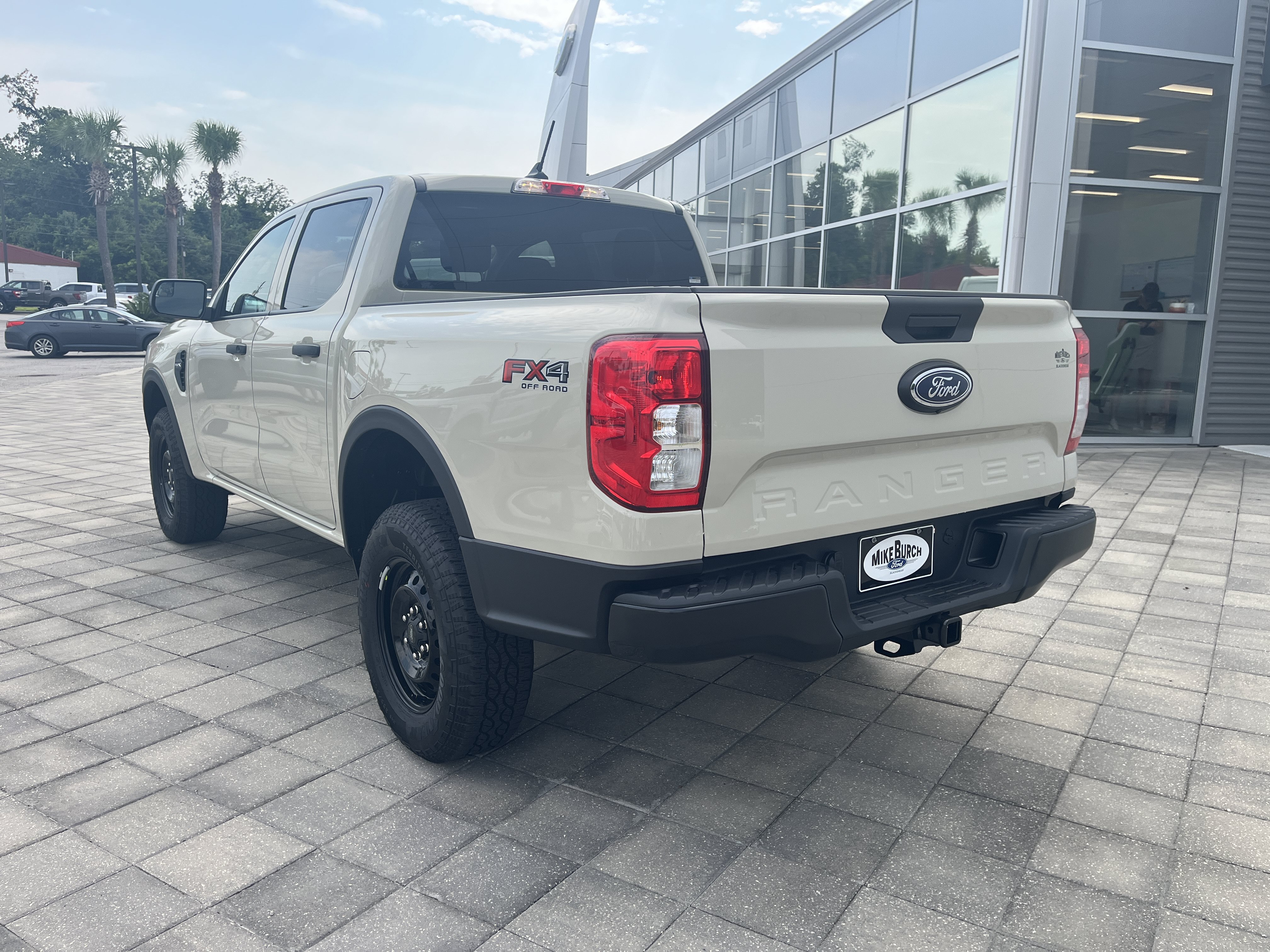 New 2026 Beige Ford XL image 4