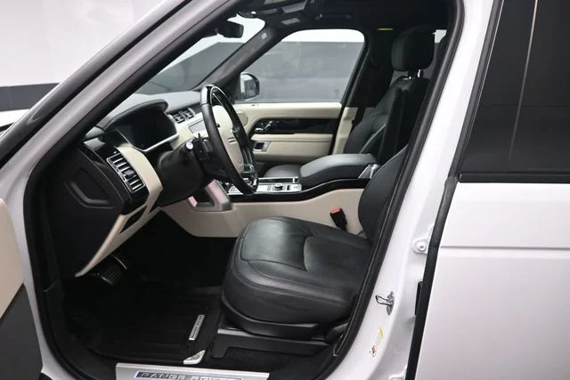 Used 2021 Fuji White Land Rover Westminster image 10