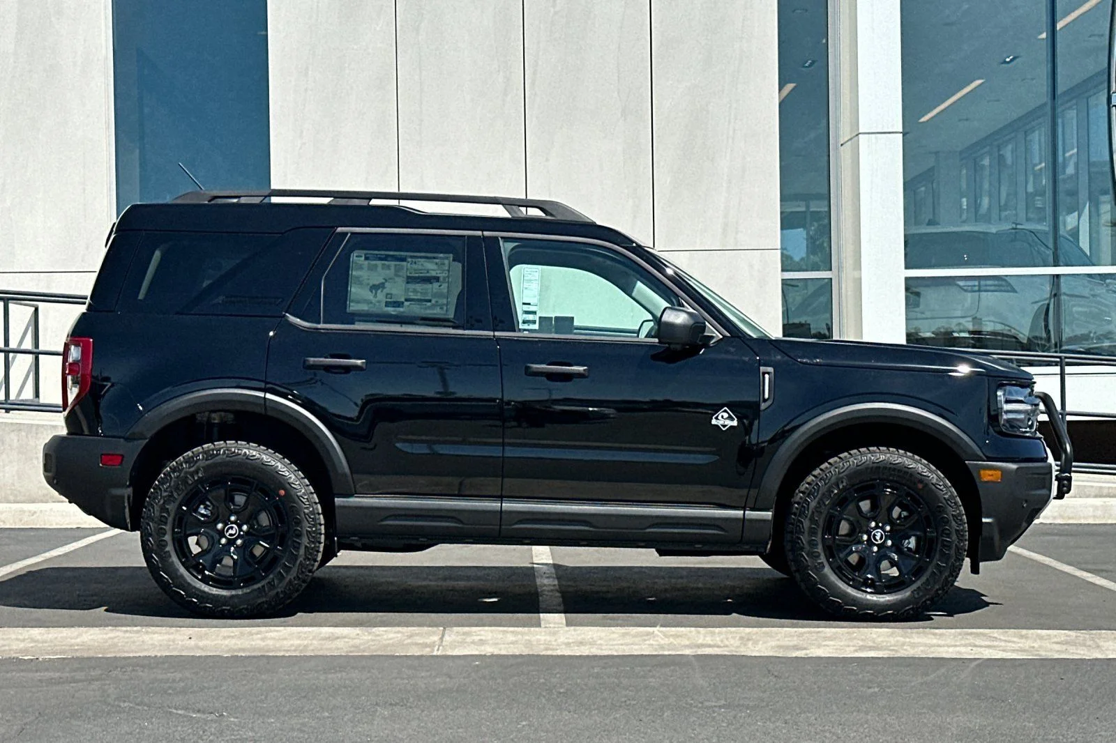 2025 Ford Bronco Sport Outer Banks - Photo 2