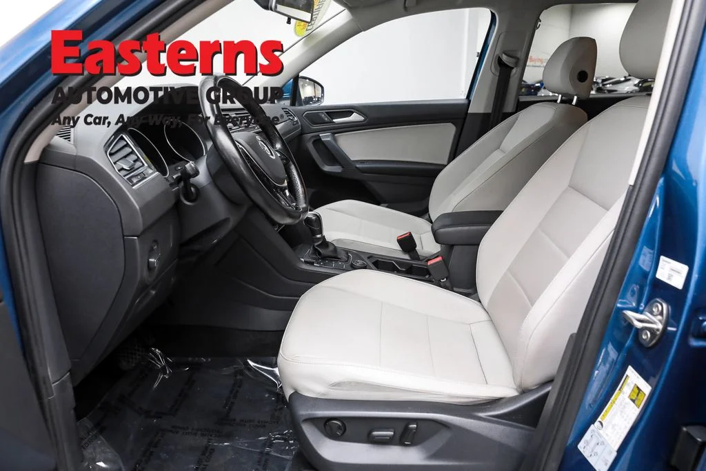 Used 2019 Blue Volkswagen 2.0T SE image 14