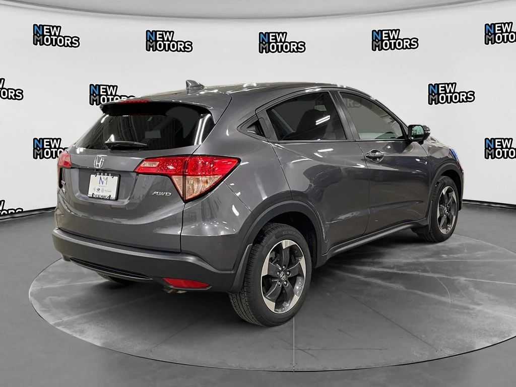 Used 2018 Gray Honda EX image 5