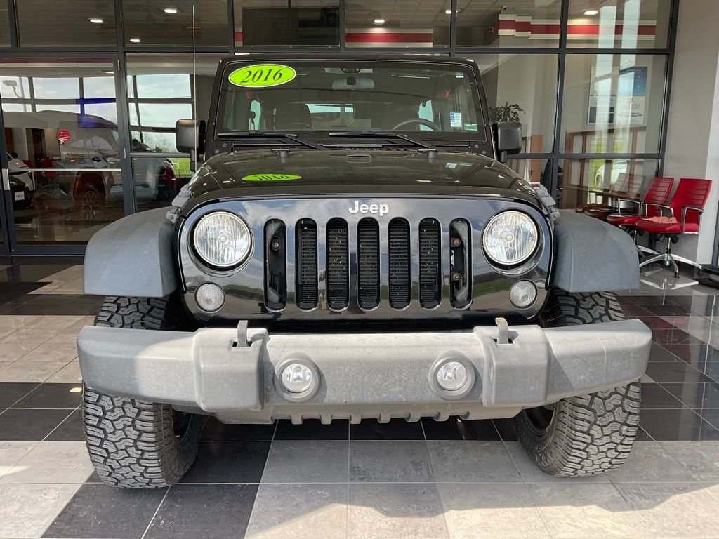Used 2016 Jeep Wrangler Unlimited Sport with VIN 1C4BJWDG1GL299281 for sale in Kansas City