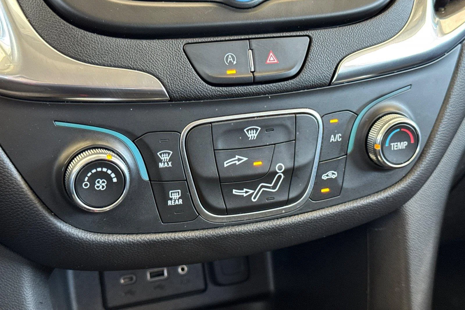 Used 2024 Sterling Gray Metallic Chevrolet LT image 20