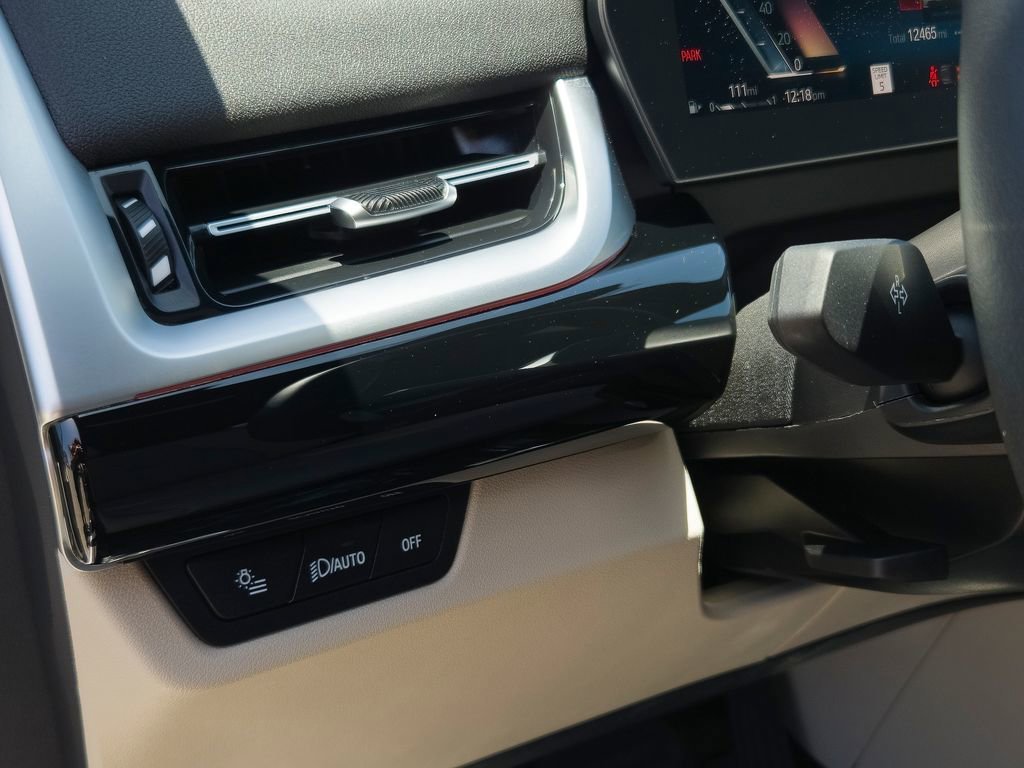 Used 2023 Alpine White BMW xDrive28i image 16